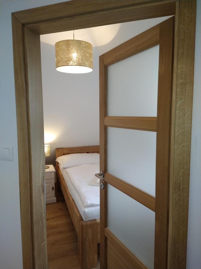 Mníšek pod Brdy Apartmany Maly Mnich المظهر الخارجي الصورة