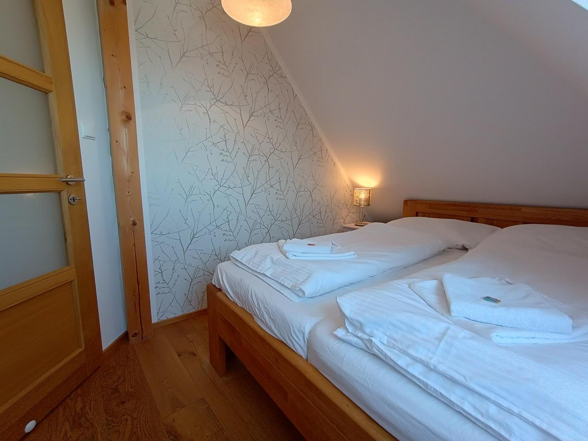 Mníšek pod Brdy Apartmany Maly Mnich المظهر الخارجي الصورة