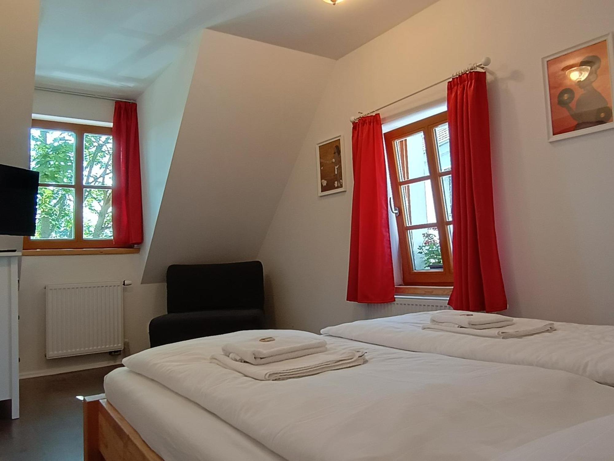 Mníšek pod Brdy Apartmany Maly Mnich المظهر الخارجي الصورة