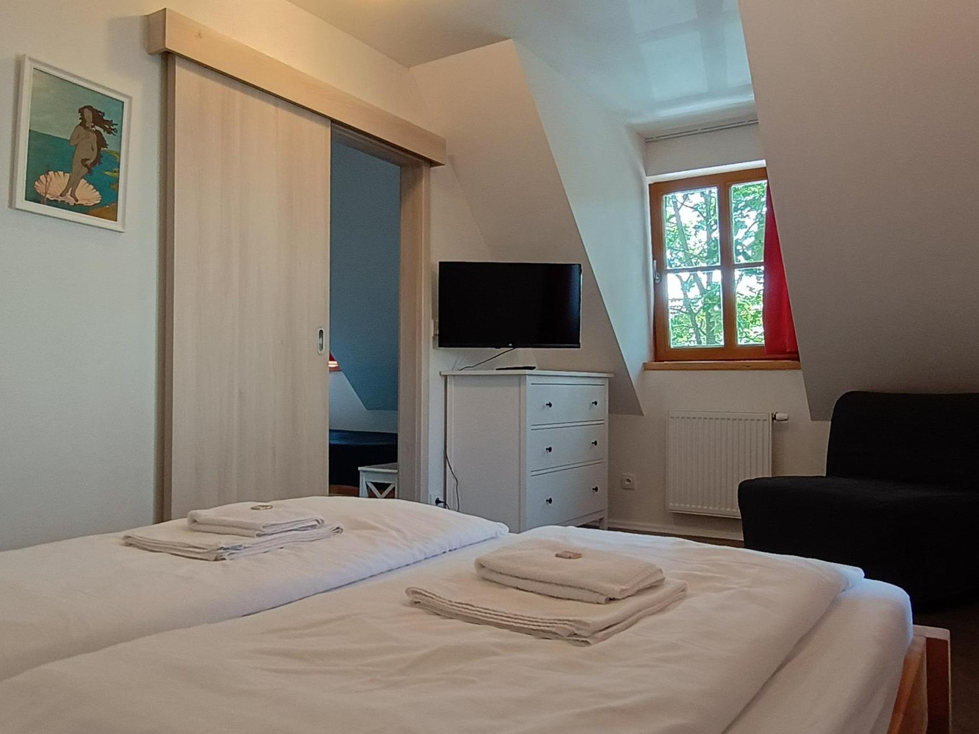 Mníšek pod Brdy Apartmany Maly Mnich المظهر الخارجي الصورة