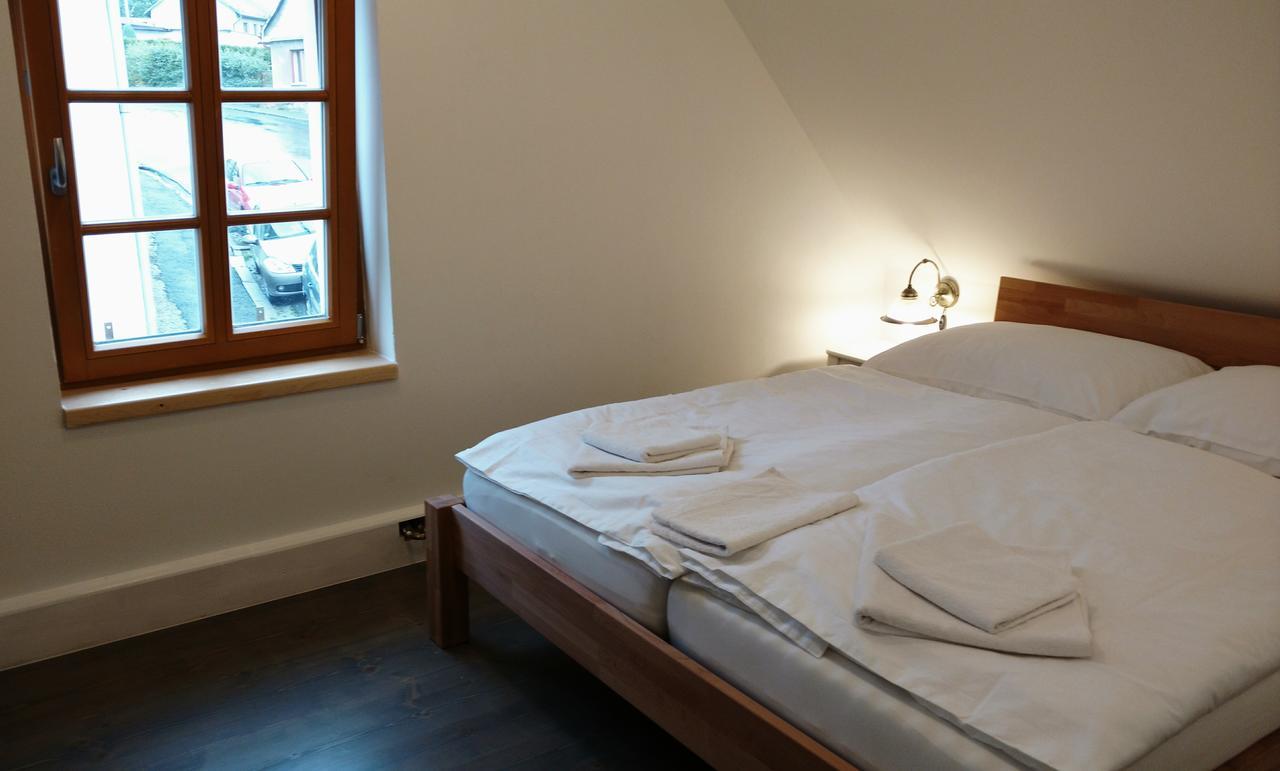Mníšek pod Brdy Apartmany Maly Mnich المظهر الخارجي الصورة